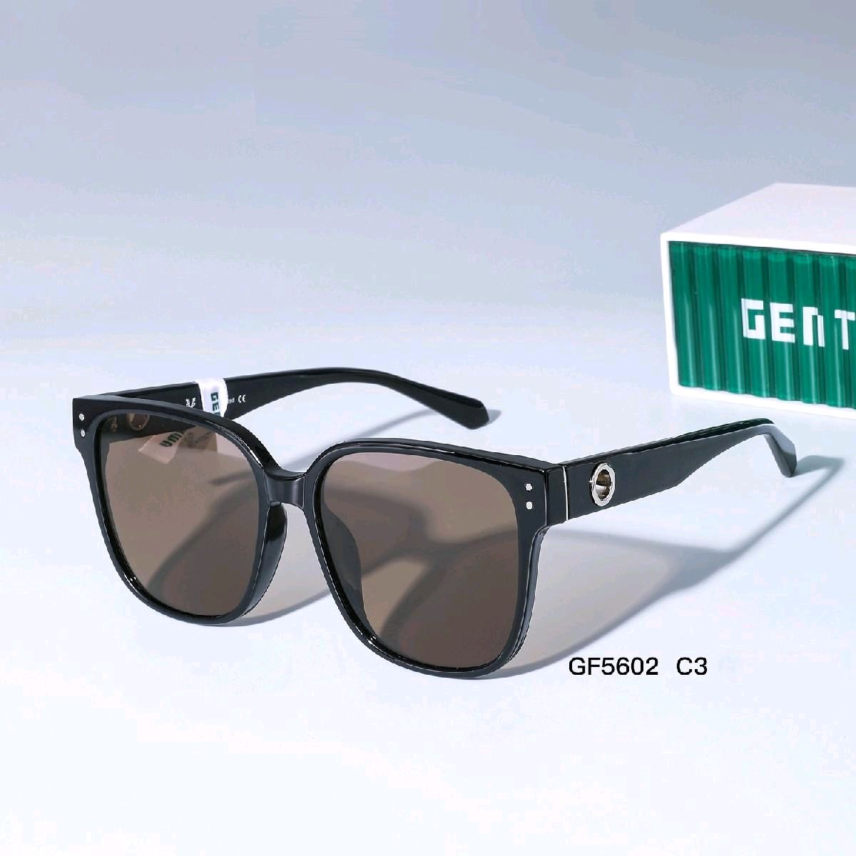 小物 DG PearlGreyCrystal Sunglasses GZ 5602-C3 Fashion UV Sunglass – Granzilla Singapore